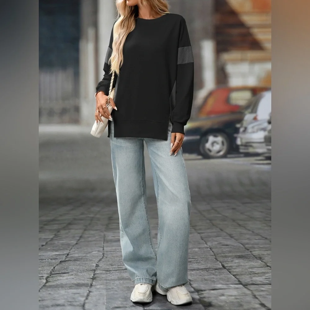 Slit Round Neck Long Sleeve Sweatshirt